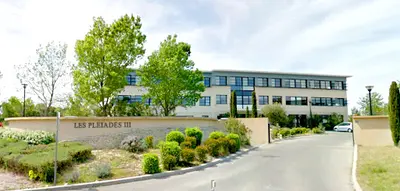 Working Rolls - Coworking Aix Duranne