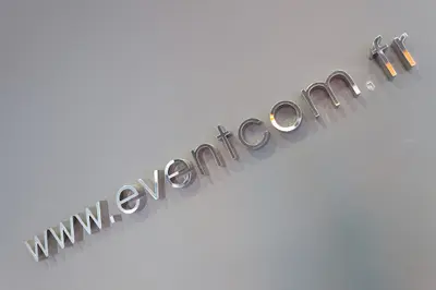 Event Com