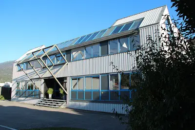 Azo