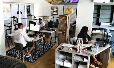 Coworking Gingy, Espace de Bureaux Partagés