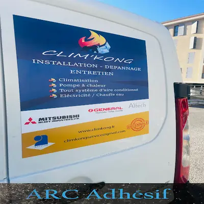 Arc Adhésif