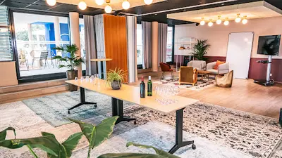 Héméra Ravezies l'Coworking, Bureau, Évènementiel, Location Salle de Formation et Réunion