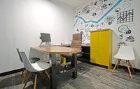 Le Seven Coworking / Bureaux Privés, Espace Nomade, Salle de Réunion À Louer