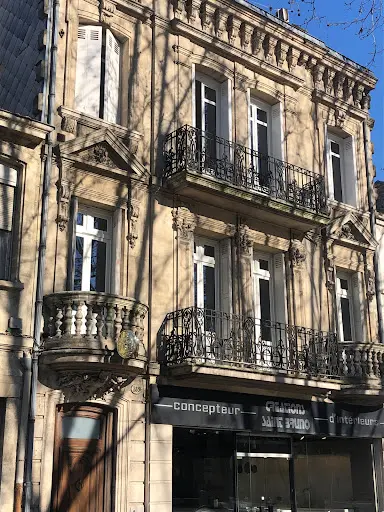 Maîtres Moumin et Oustric - Office Notarial Seragora Notaires À Bordeaux