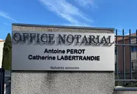Chantal Cousseau-collomp, Antoine Perot & Laurianne Rageau - Notaires