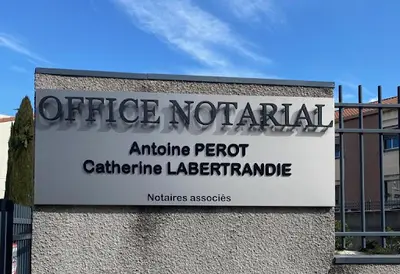 Chantal Cousseau-collomp, Antoine Perot & Laurianne Rageau - Notaires