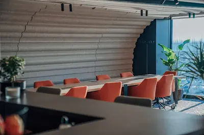 Wojo Coworking Brest Marina | Location Bureaux & Salles de Réunion