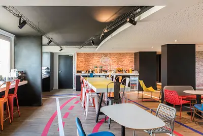 Wojo Coworking Lyon - Ibis Styles Bron Eurexpo