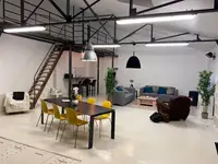 Circle Business