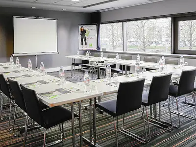 Wojo Coworking Caen - Ibis Styles Centre Gare | Location Salles de Réunion