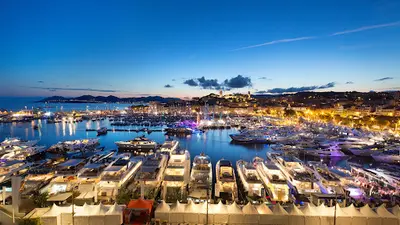 Cannes Communication Sas