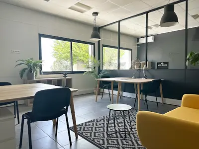 Cowork Factory - Coworking À Castries