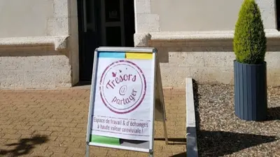 Trésors À Partager