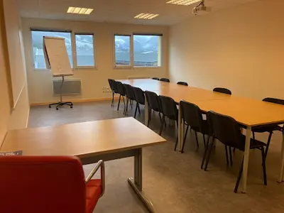 Espace la Clé des Sources du Lac d'Annecy : Coworking, Salles de Réunion et Bureau À la Carte