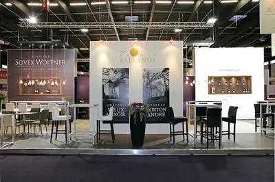 Artpulsion Stand