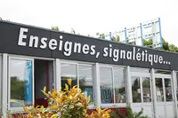 Lettrix - Lettres Découpées - Enseigne Magasin Lumineuse