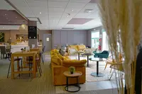 Mywo Versailles Guyancourt - Espace de Coworking & Réunion