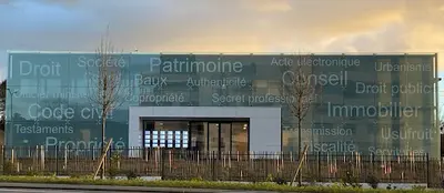 Law-riant, Notaires Associés. Me Caroline Laudren & Me Julien Guennec