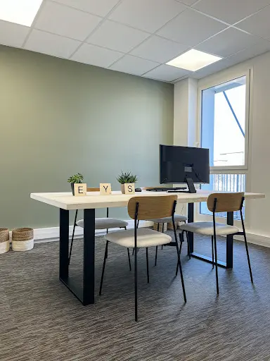 Eys Bureaux