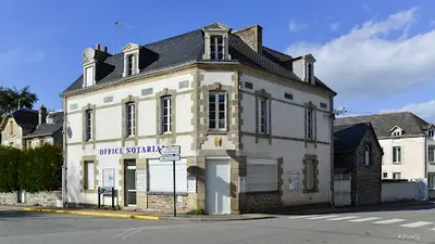 Julie le Floch Notaire