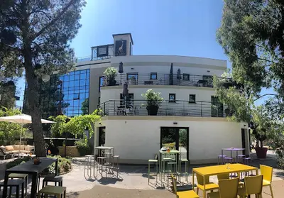 Appart Hôtel la Girafe – Marseille Est