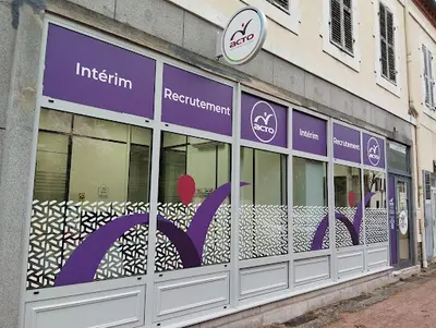 Acto Interim
