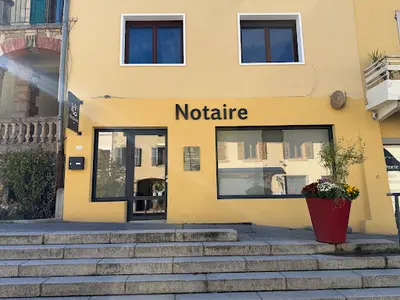 Maître Julie-ann Mimouni, Notaire