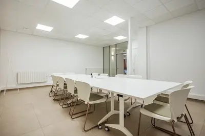 Le Village Socrate - Coworking - Location de Salles de Réunion - Domiciliation d'Entreprises