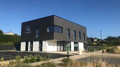 Hélène Courois et François Perron, Notaires - Office des Tabellions