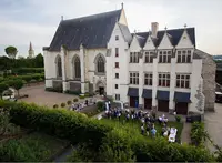 Loire Secrets : Agence Événementielle, Voyages sur Mesure, Séminaires, Team Building, Angers, Tours, Blois, Val de Loire