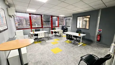Le Seven Coworking et Bureaux À Louer Lormont