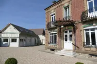 Yann Legros. en Collaboration Avec Maître Émilie Laigneau