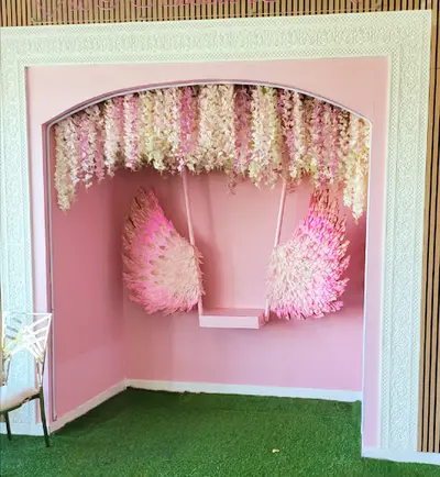 Decor And Design