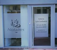 Notaires Lyon Confluence - Me Emilie Sultan. Me Jérôme Herer. Notaire Associés.