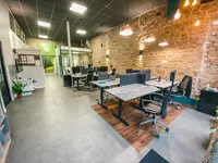18 Coworking - Bureaux Attitrés en Open Space Ou Privé À Lyon