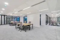 Hiptown - Bureaux Flexibles - Maison Alfort