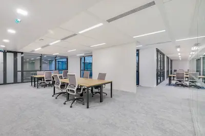 Hiptown - Bureaux Flexibles - Maison Alfort