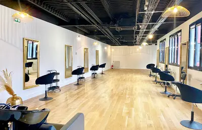 Nomeia - Espace de Coworking Beauté