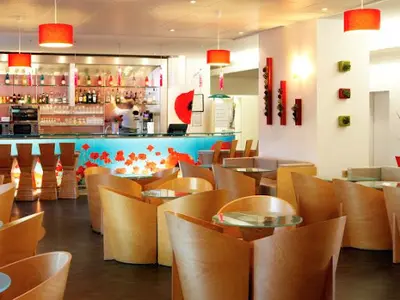 Wojo Coworking Marseille 1er - Ibis Centre Gare Saint-charles | Location Salle de Réunion