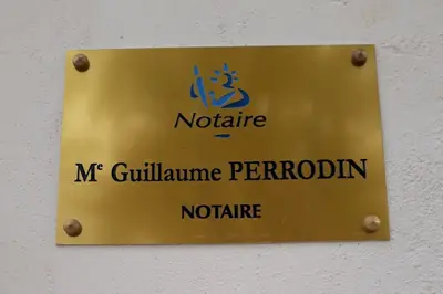 Me Guillaume Perrodin et Me Martine Mistral-guyl- Notaires - Selarl Notarion