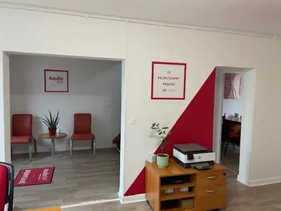 Aquila Rh Montargis