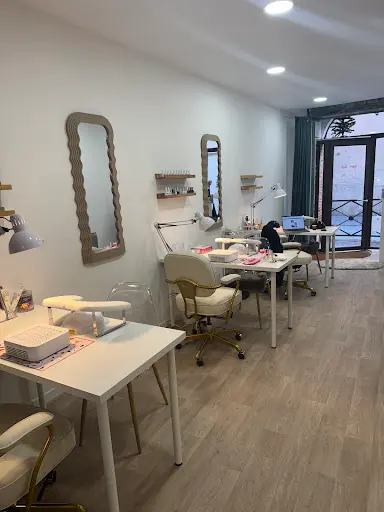 Nail S Cowork