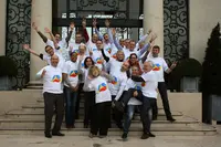 One To Team - Team Building