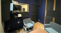Alvéole - Agence de Podcasts et Audio - Podcasts Originaux - Studio Voix Off
