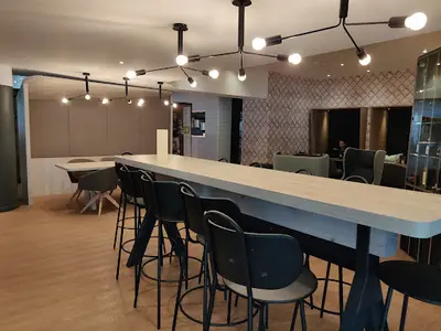 Wojo Coworking Marne-la-vallée - Novotel Noisy-le-grand | Location Salle de Réunion