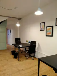 Les Joyeux Bureaux