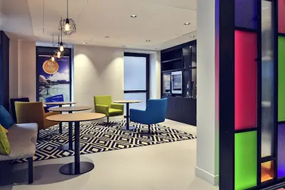 Wojo Coworking Paris 10e - Mercure Gare de l'Est Magenta