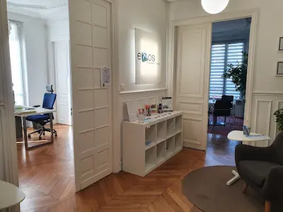 Searchprotech