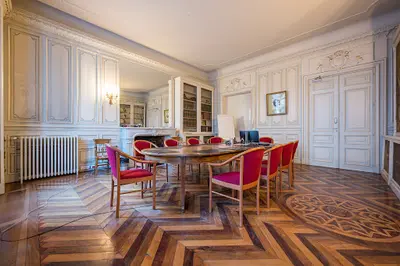 Latour & Associés, Notaires