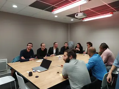 Strelitzia- Bien-être et Cohésion en Entreprise | Événementiel & Formation I Team Building - Ateliers - Formation Disc